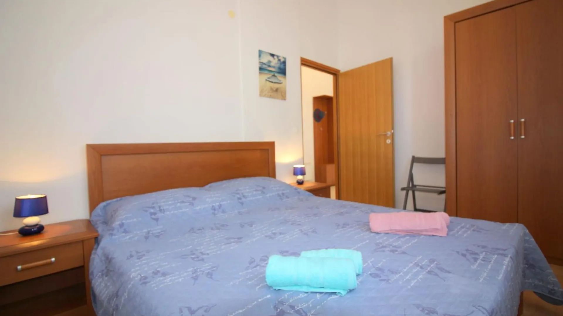 Apartment Ema In Ruhiger Lage Mit Parkplatz Im Hof Porec Croatia